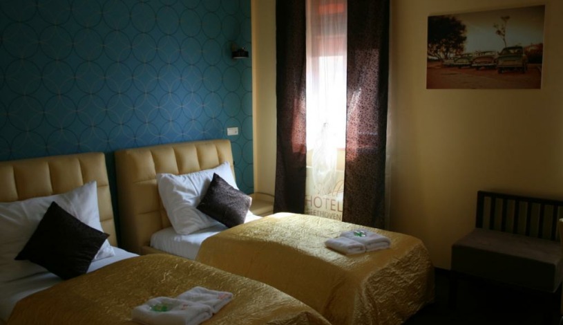 Wellness hotel Beethoven**** Chomutov - Dvoulůžkový pokoj - oddělené postele, Bezbariérový pokoj