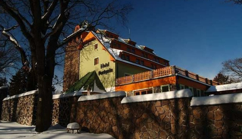 Hotel Partyzán Chomutov
