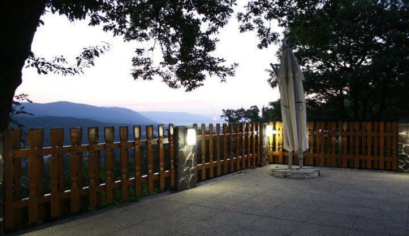 Hotel Partyzán Chomutov