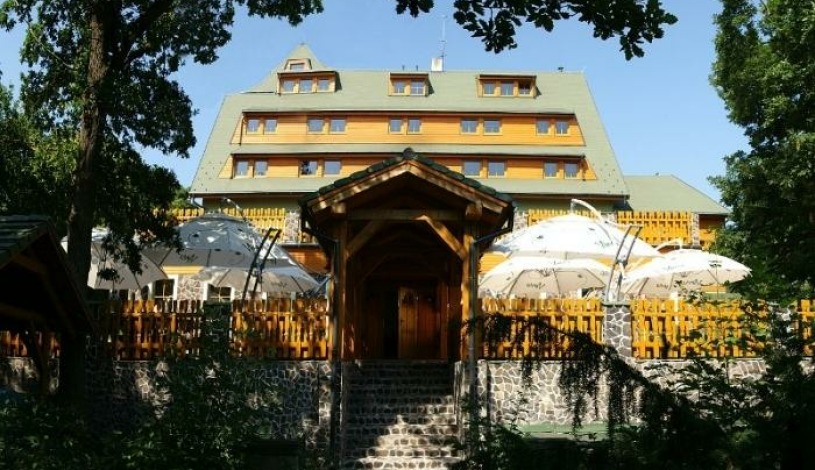 Hotel Partyzán Chomutov