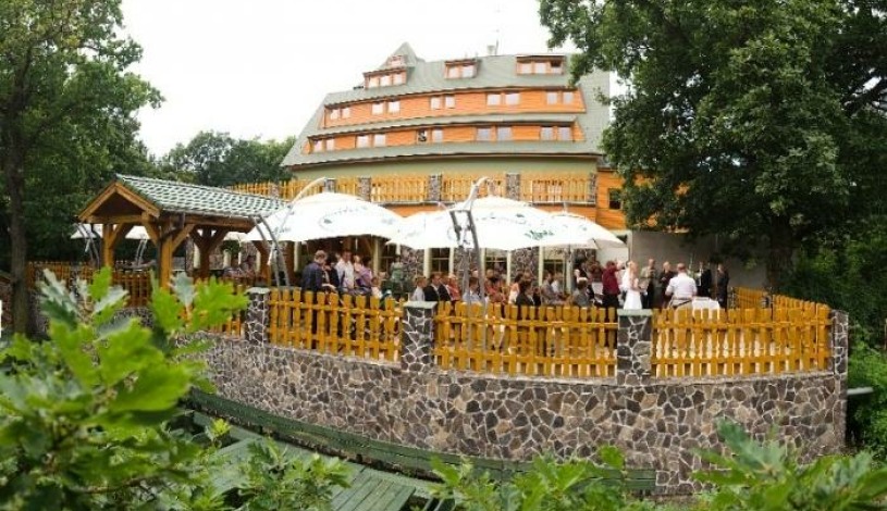 Hotel Partyzán Chomutov