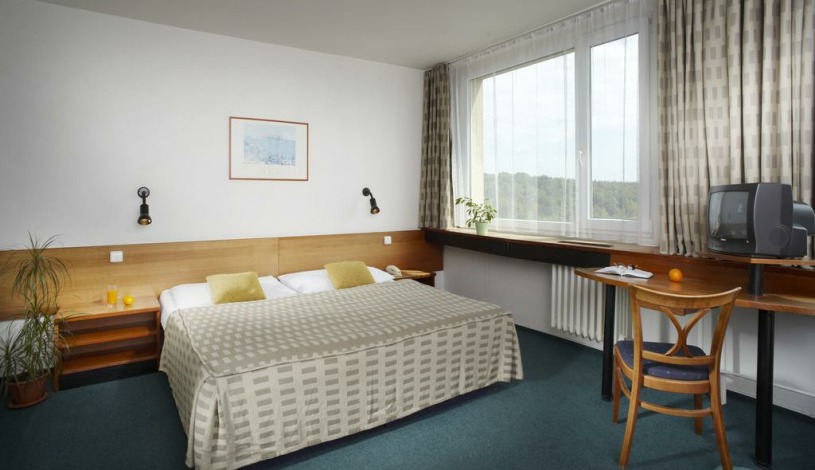 Hotel Fortuna West Praga Praha