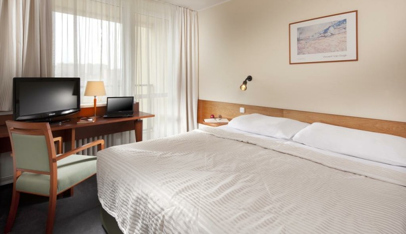 Hotel Fortuna West Praga Praha