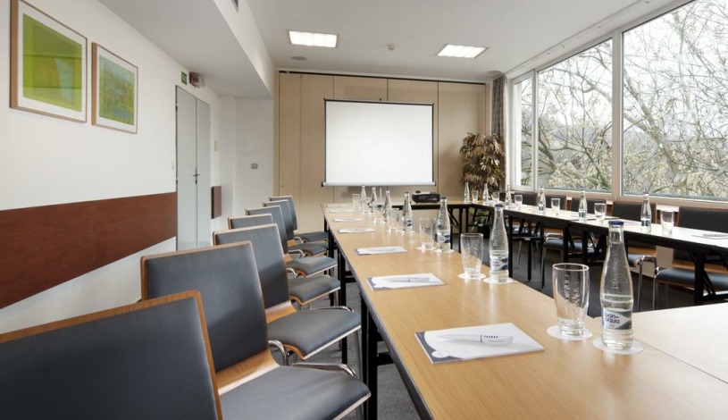 Hotel Fortuna West Praga Praha