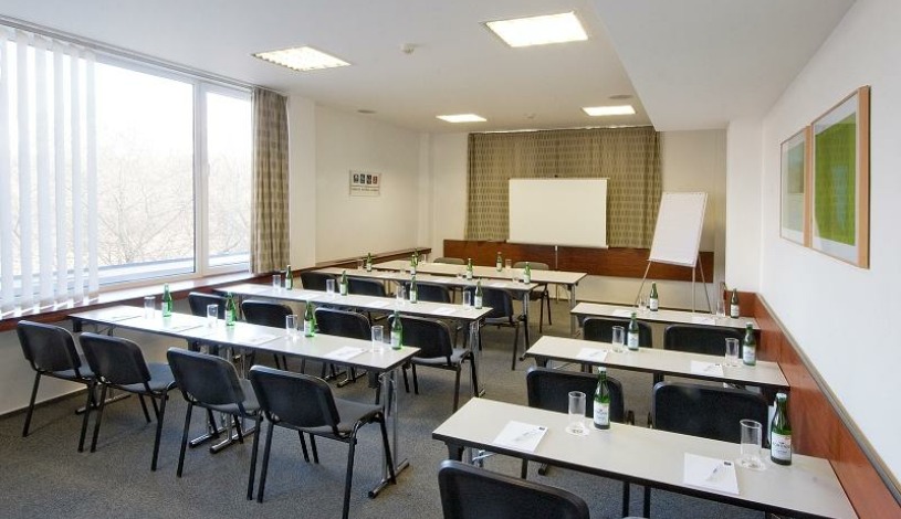 Hotel Fortuna West Praga Praha