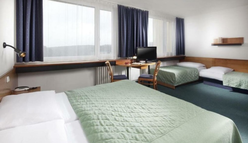 Hotel Fortuna West Praga Praha