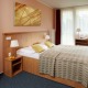Dreibettzimmer - Hotel Fortuna West Prag Praha