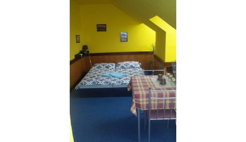 Hostel Cortina Praha - Double room with External Private Bathroom