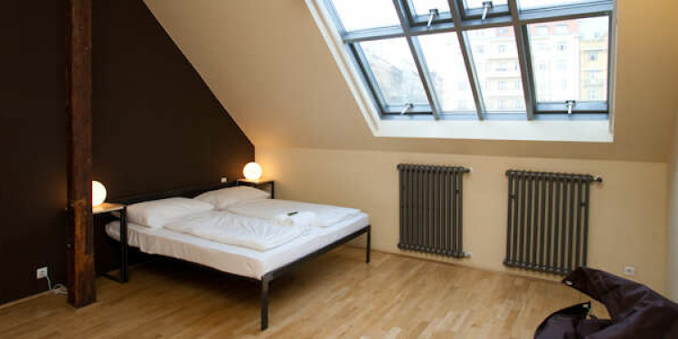 1-bedroom Praha Vinohrady with parking for 5 persons