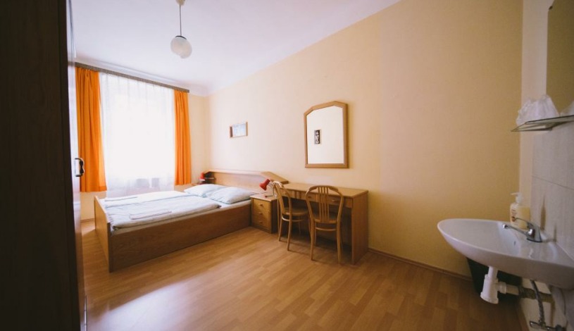 HOSTEL DAKURA Praha