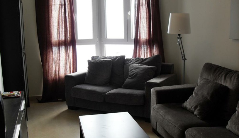 Apartment Deportes José Luis Sáez Granada - Apt 28922