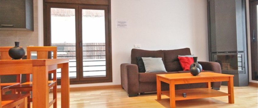 Apartment Deportes José Luis Sáez Granada - Apt 28927