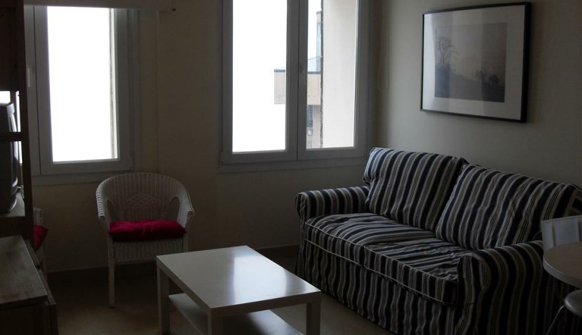 Apartment Deportes José Luis Sáez Granada - Apt 28189