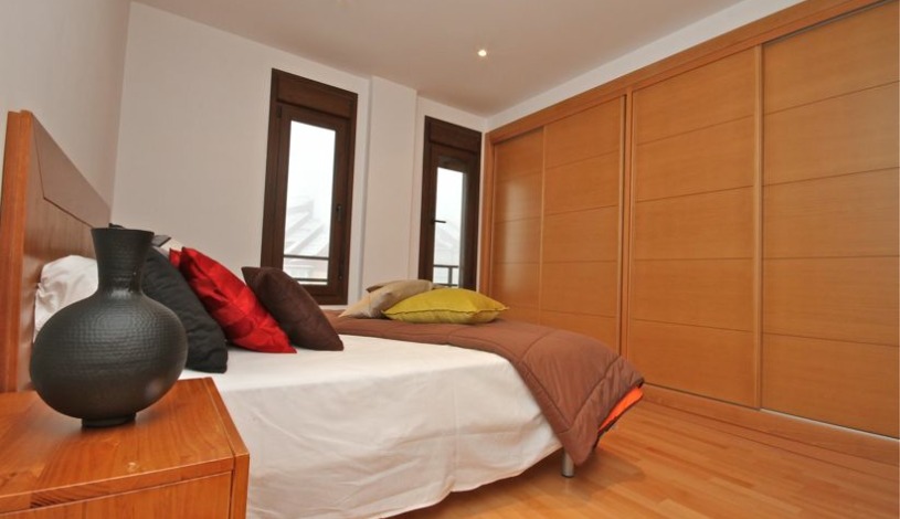 Apartment Deportes José Luis Sáez Granada - Apt 28928