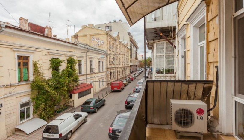 Apartment Deribasovskaya ulitsa Odessa - Apt 35123