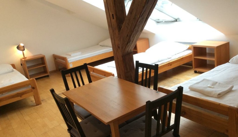 Pension and Hostel Dlouha Praha