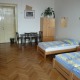 Zimmer für 5 Personen mit Privatbad - Hostel Downtown Praha