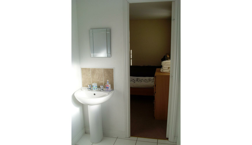 Apartment Elizabeth St Manchester - Apt 15681