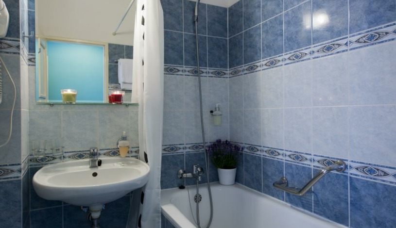 Eurowings Hotel Praha - Třílůžkový pokoj 