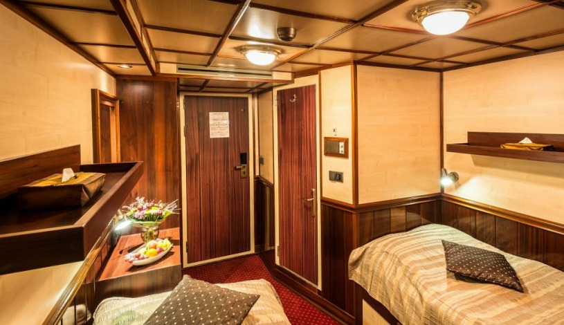 FLORENTINA BOAT hotel Praha