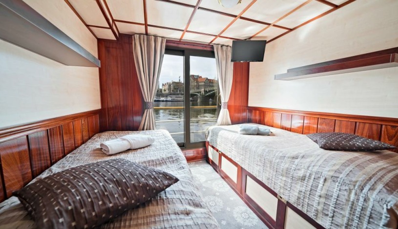 FLORENTINA BOAT hotel Praha