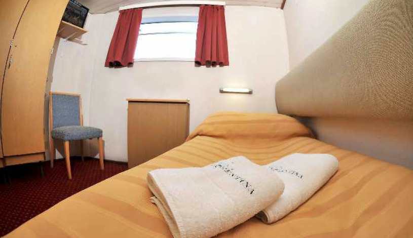 FLORENTINA BOAT hotel Praha