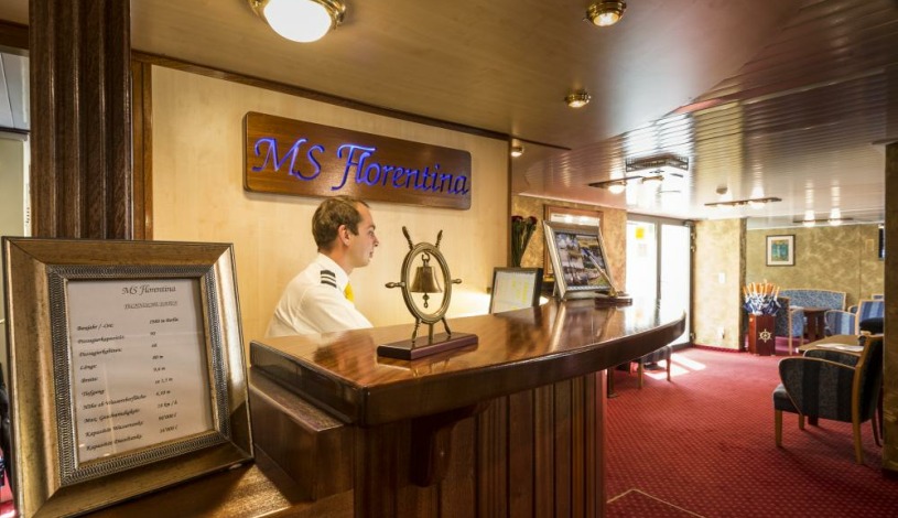 FLORENTINA BOAT hotel Praha