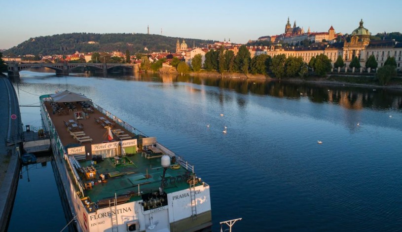 FLORENTINA BOAT hotel Praha