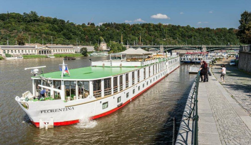FLORENTINA BOAT hotel Praha
