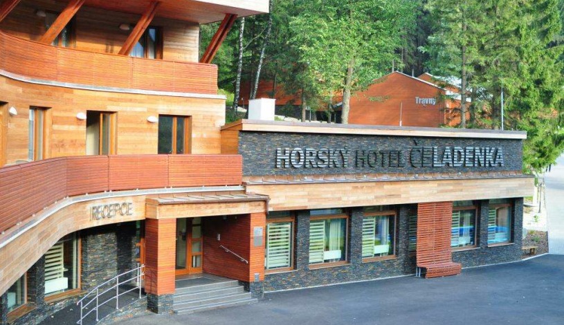 Horský hotel Čeladenka Čeladná - Třílůžkový Superior (lze využít jako bezbariérový pokoj)
