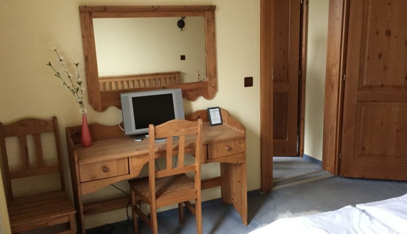 Horský hotel Ondráš Ostravice - Rodinný třílůžkový pokoj 2+1 (hory)