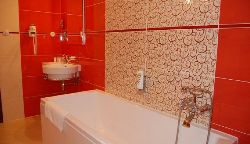 Hotel Zlatý orel Ostravice - De luxe s perličkovou vanou