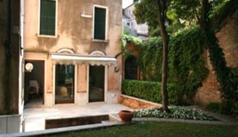 Apartment Fondamenta Riva di Biasio Venezia - Apt 620