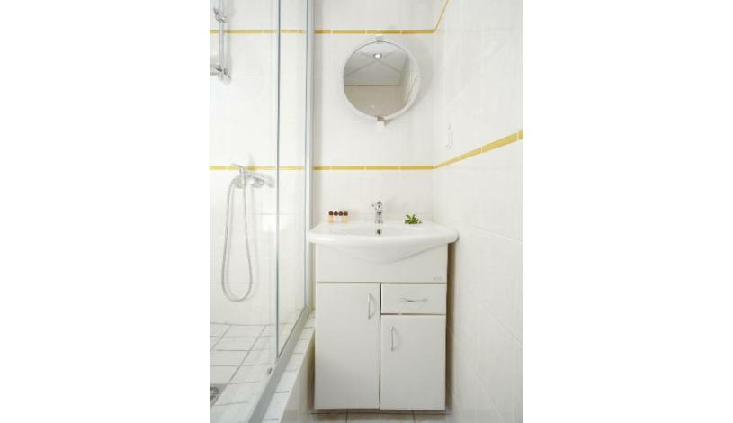 Hotel Fortuna Rhea Praha - Pokoj pro 1 osobu Standard, Pokoj pro 2 osoby Standard, Pokoj pro 3 osoby Standard