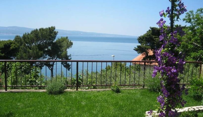 Apartment Fra Stjepana Vrlića Omiš - Apt 37217