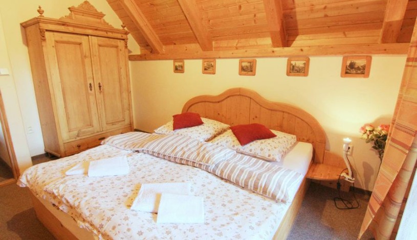 Hotel Frýdl s.r.o. Praha - Apartmán se 2 ložnicemi (5 hostů)