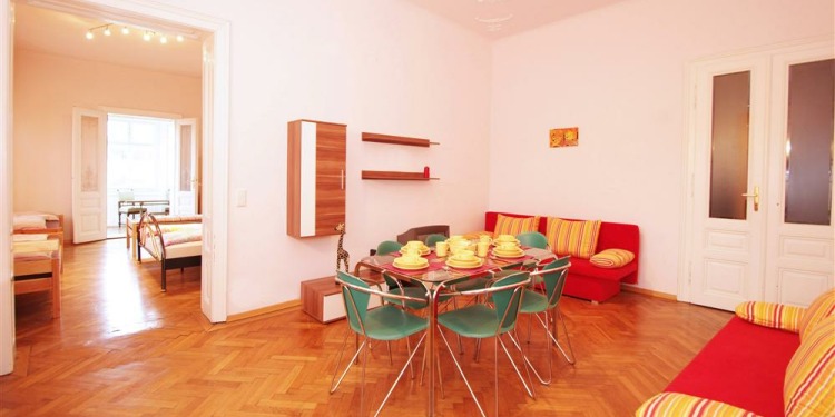 1-bedroom Wien Pressbaum with kitchen for 9 persons