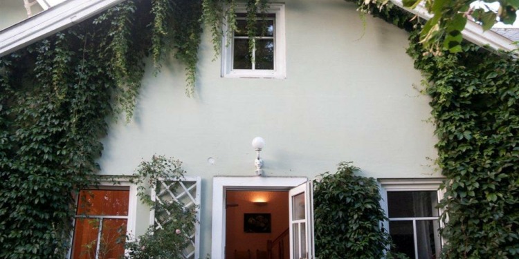 1-bedroom Wien Pressbaum with kitchen for 6 persons