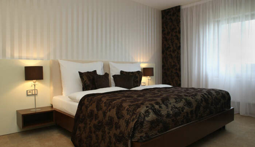 GOLDEN FISH HOTEL APARTMENTS Plzeň