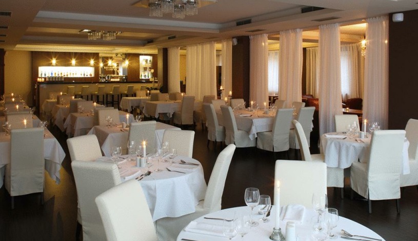 GOLDEN FISH HOTEL APARTMENTS Plzeň