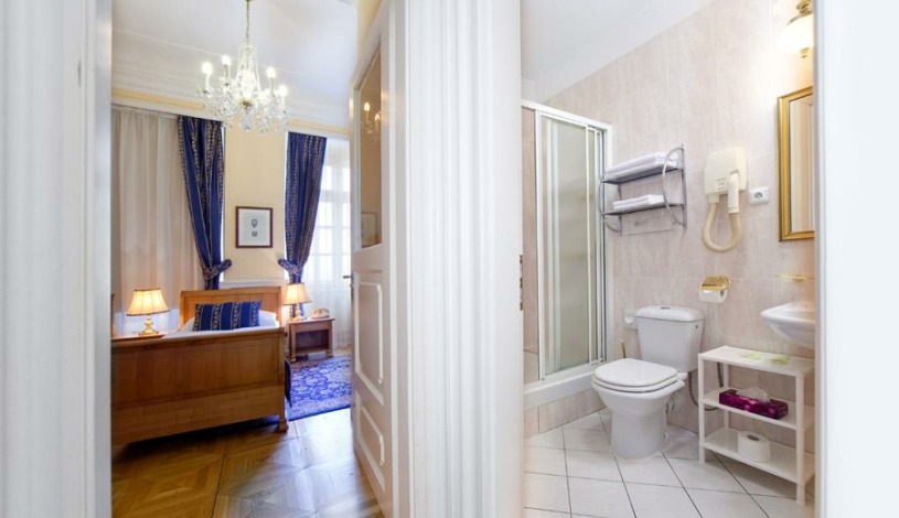 Hotel Golden Stern Praha - Einbettzimmer, Zweibettzimmer