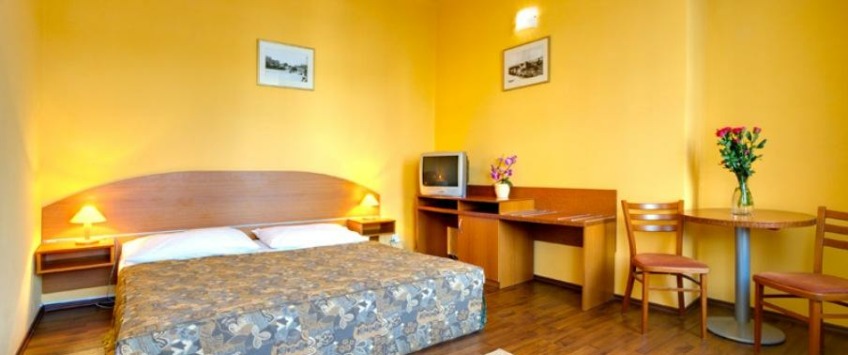 Apartment House Zizkov Praha