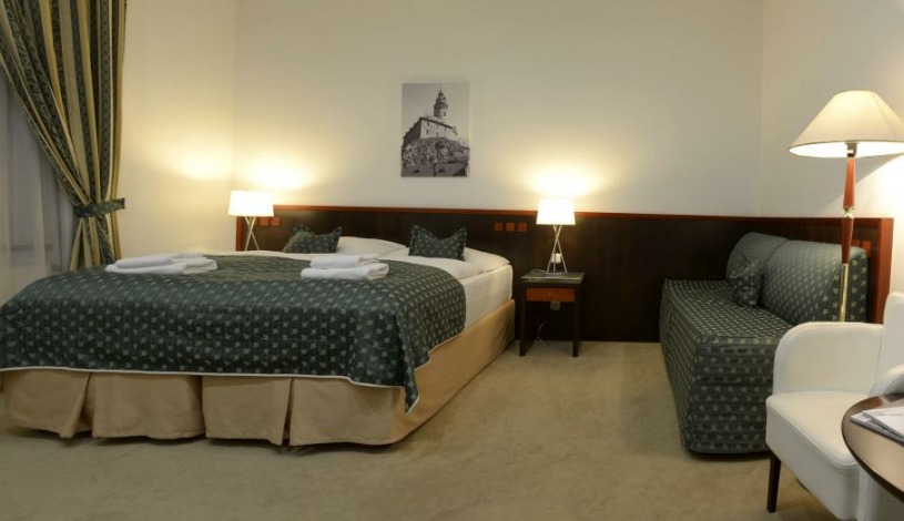 HOTEL GRAND **** Český Krumlov - třílůžkový pokoj - STANDARD