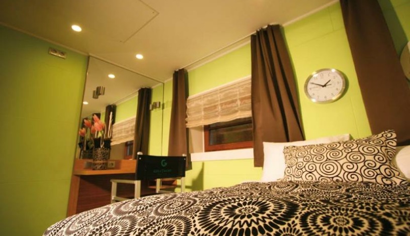 greenYacht Hotel Praha - Romantic Cabin single