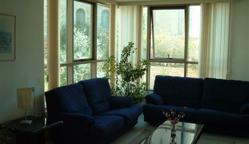 Apartment HaKeren HaKayemet Le-Israel Jerusalem - Apt 19458