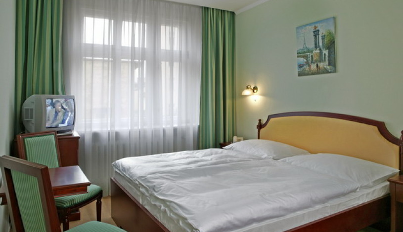Hotel Haná Mariánské Lázně - Dvoulůžkový s přistýlkou