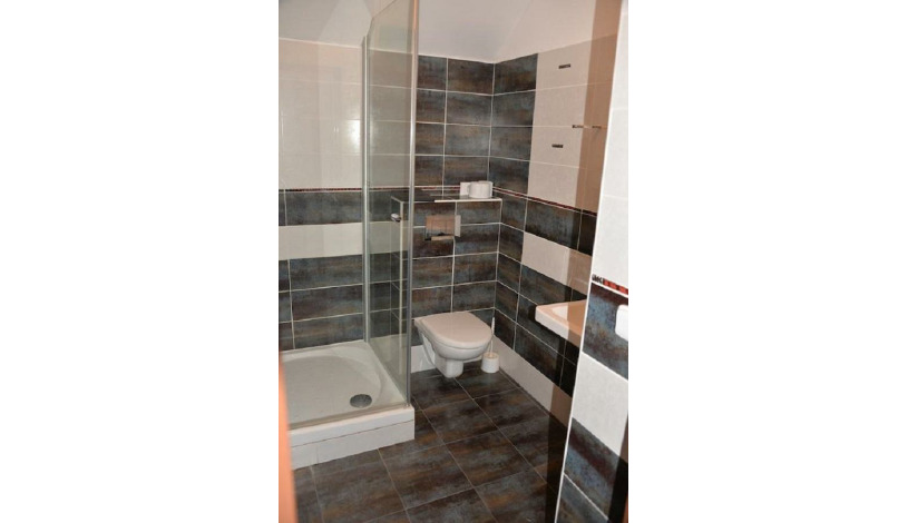 Harmony Hall Hradec Králové - Třílůžkový pokoj standard