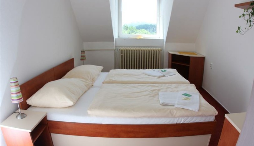 Hotel Skicentrum Harrachov - Dvoulůžkový pokoj Lux s polopenzí
