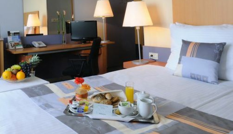 Hotel Holiday Inn Prague Congress Centre Praha - Einbettzimmer
