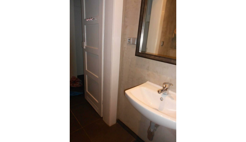 Hostel Fontána Praha - Lůžko v osmilůžkovém pokoji